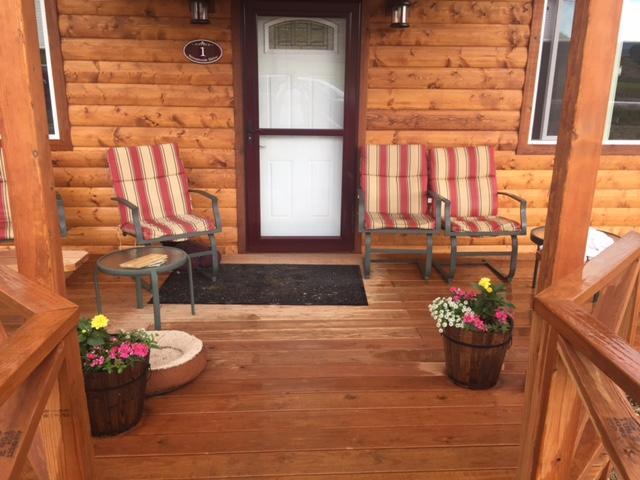 Eycat Lodging Company Guest House Wapiti Exterior photo